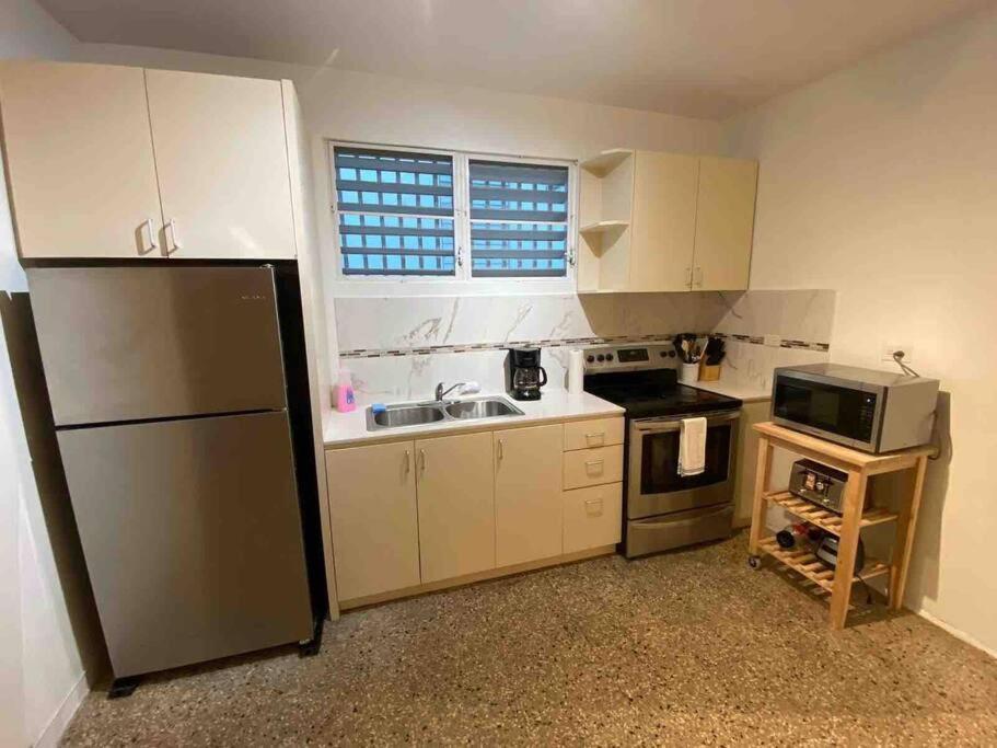 3 Bd By Airport El Yunque Walk To The Beach San Juan Exterior foto