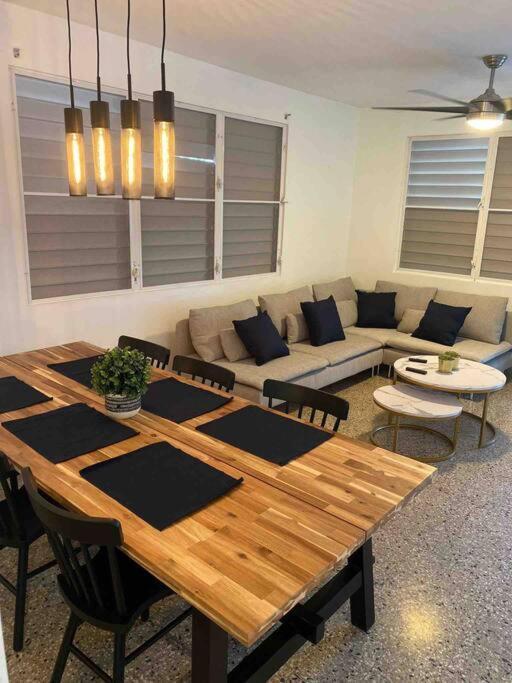 3 Bd By Airport El Yunque Walk To The Beach San Juan Exterior foto